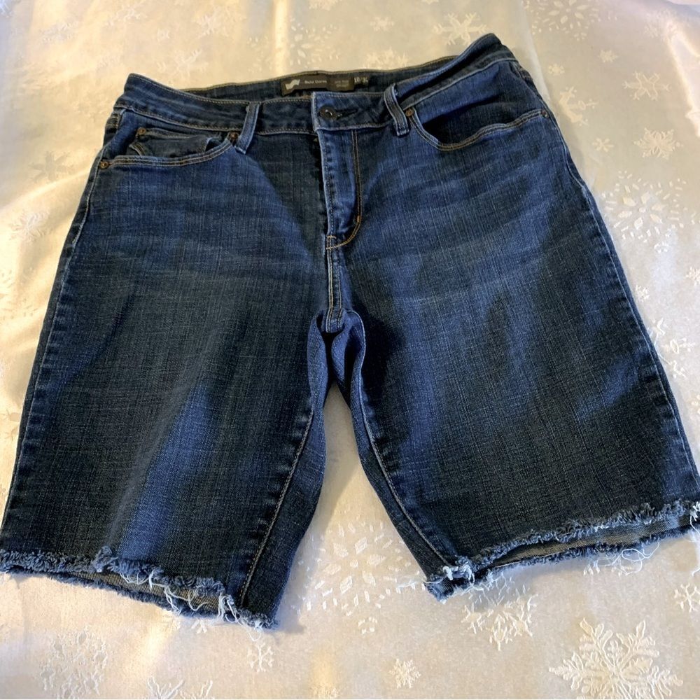 Levi’s Cutoff Denim Jean Shorts Bold Curve Mid Rise Stretch Sz 10 Gorgeous